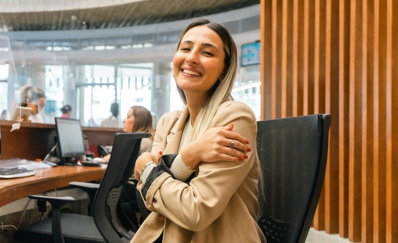 Werkgeluk tips - gelukkige medewerkers - Vrouwenbewust.nl (2025)